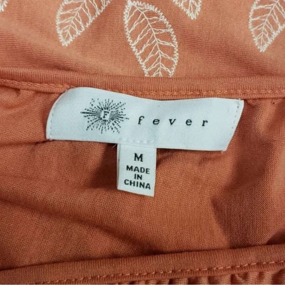 FEVER Ladies Boho Peasant Embroidered Floral Pattern Top Rust Color Size Medium - Picture 4 of 6